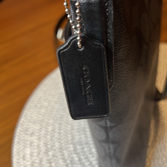 Coach File Crossbody Bag - Picture 7 of 8